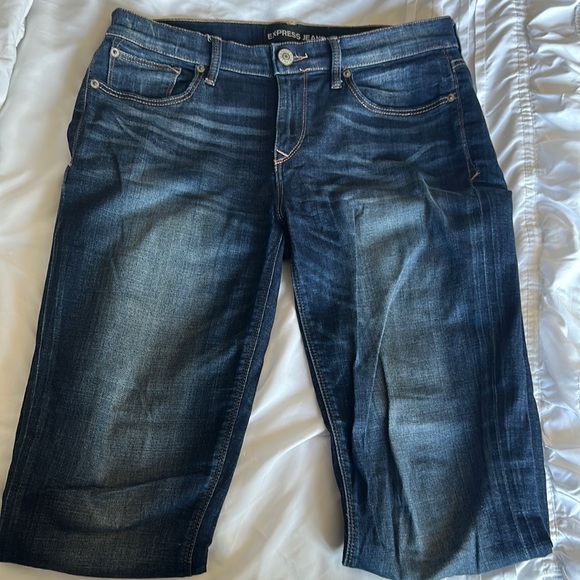 Express Dark Wash Mid Rise Skinny Jeans - Picture 2 of 6